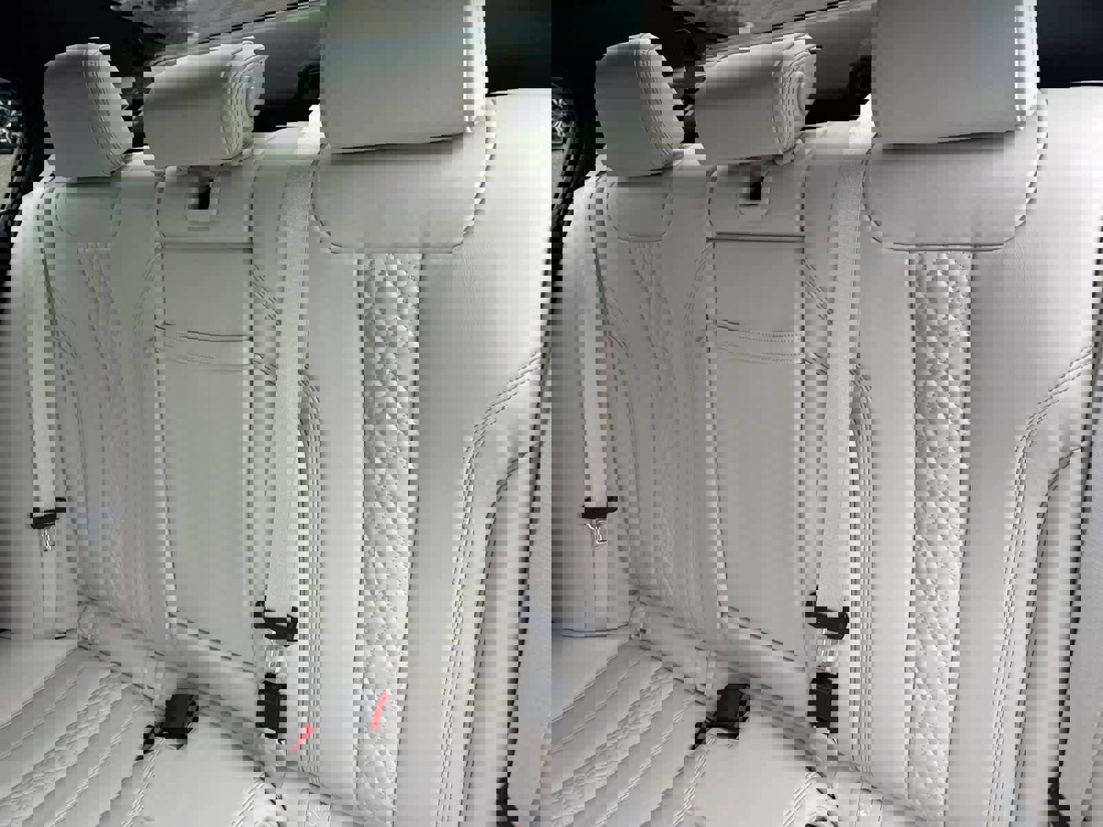 Used 2021 BMW M550i xDrive w/ Executive Package image 14