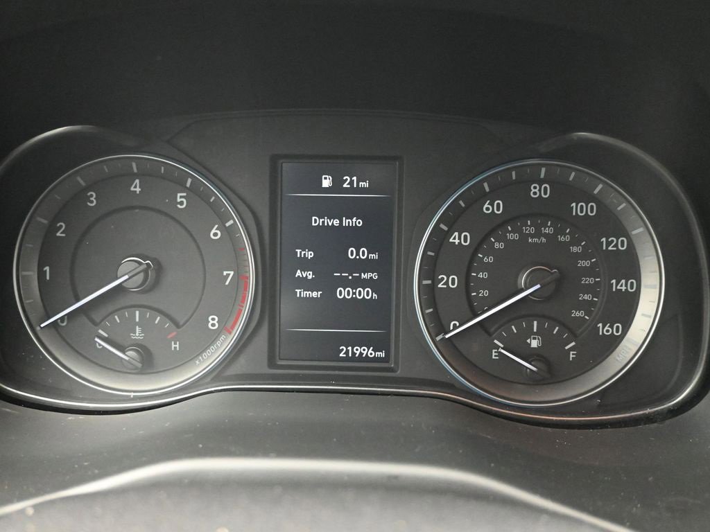 Used 2023 Hyundai Kona SEL image 13