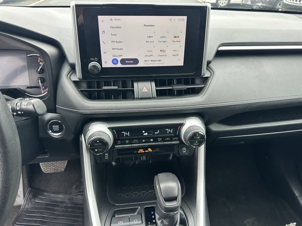 Used 2023 Toyota RAV4 XLE image 23