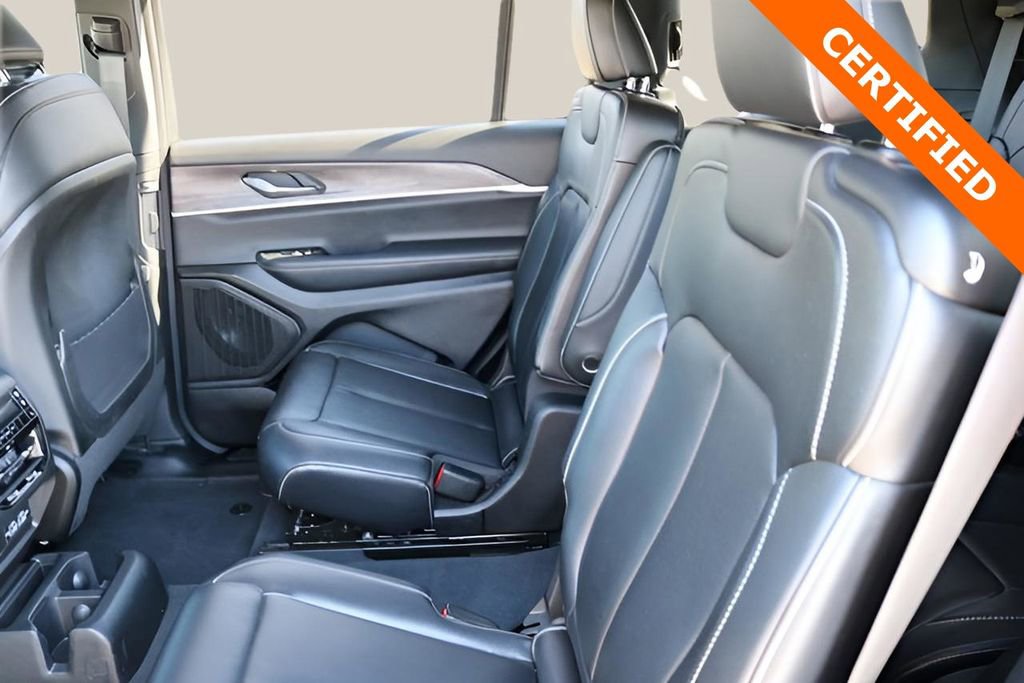 Used 2024 Jeep Grand Cherokee L Limited w/ Trailer Tow Package image 14