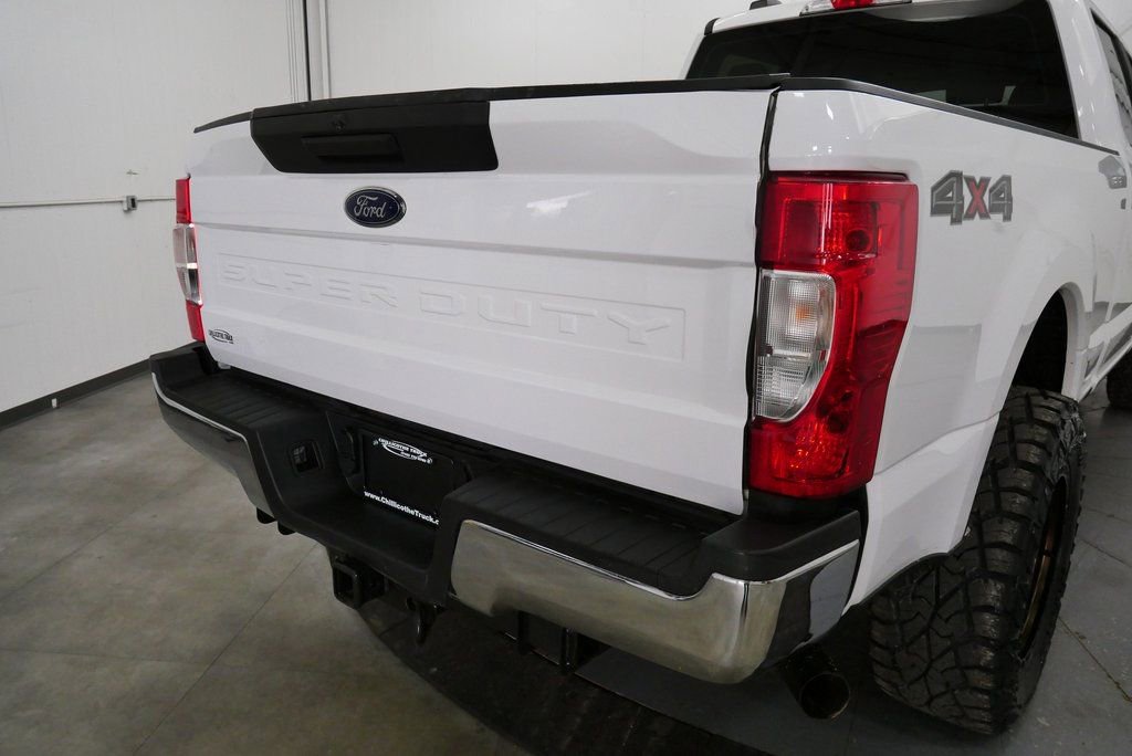 Used 2022 Ford F250 XL w/ Power Equipment Group image 9