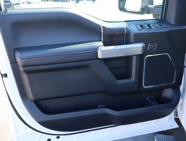 Used 2022 Ford F250 Platinum image 16