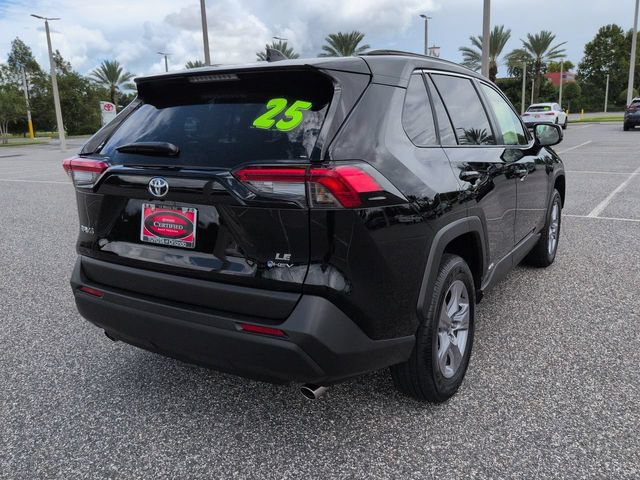 Certified 2025 Toyota RAV4 LE AWD/4WD image 4