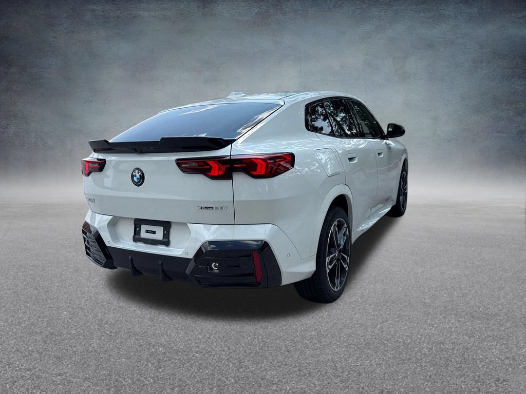 New 2026 BMW X2 xDrive28i w/ Technology Package AWD/4WD image 5