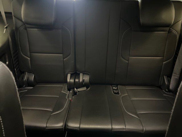 Used 2018 Chevrolet Tahoe Premier AWD/4WD image 33