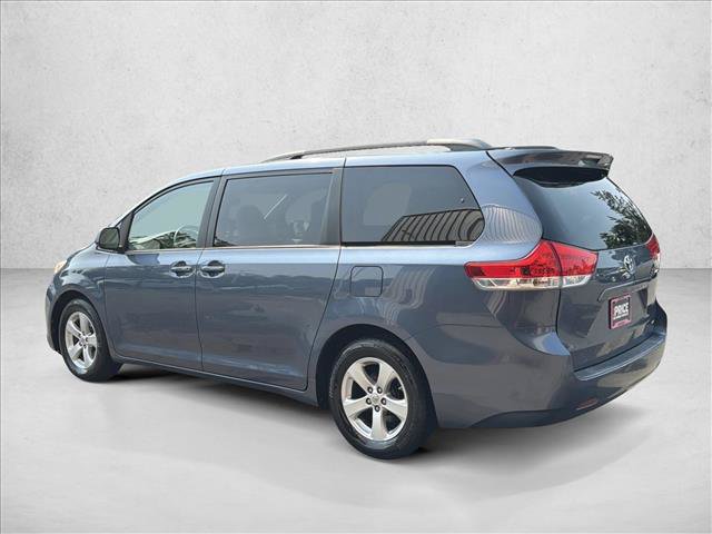 Used 2013 Toyota Sienna LE w/ Towing Pkg FWD image 7