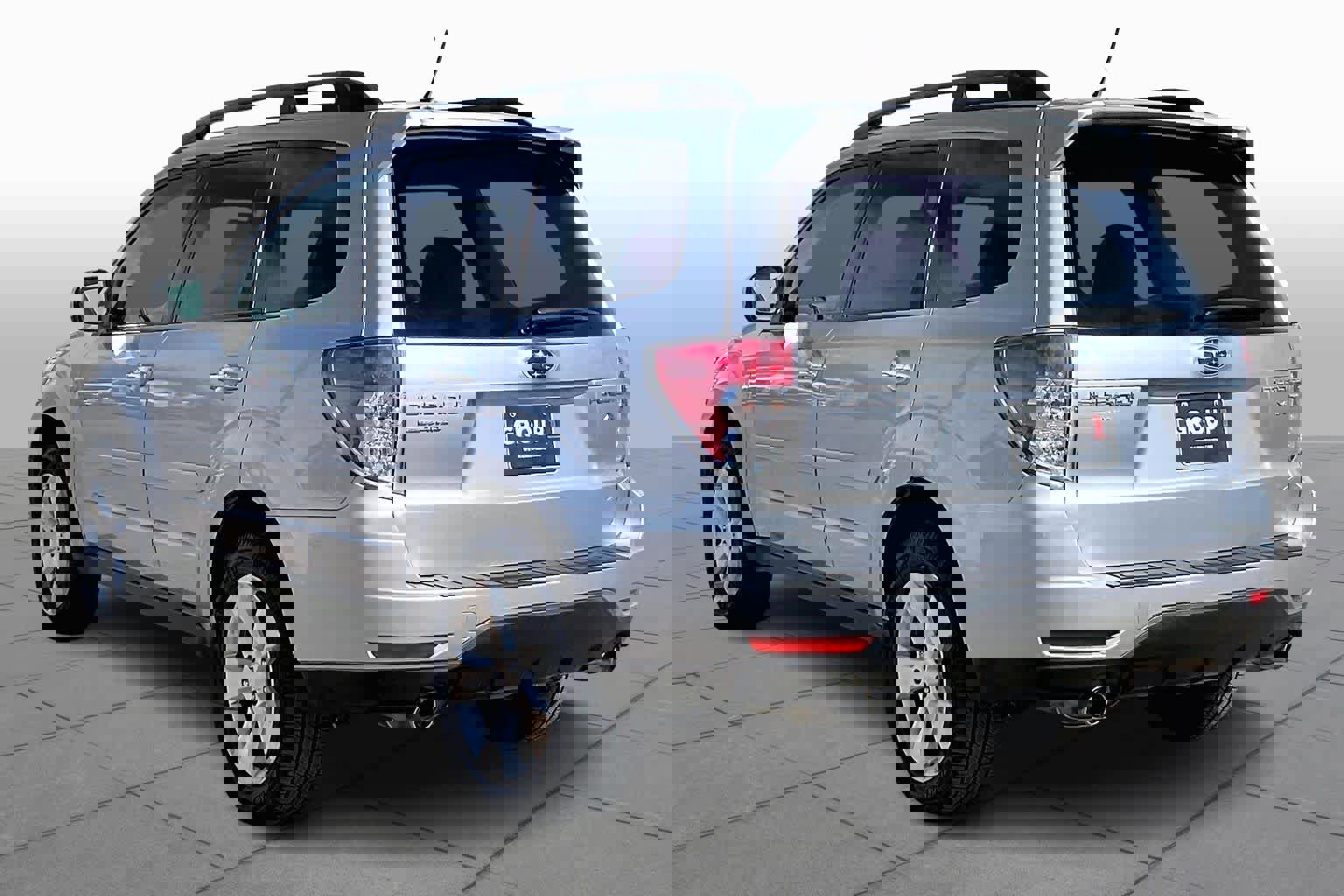 Used 2013 Subaru Forester 2.5XT Premium image 11