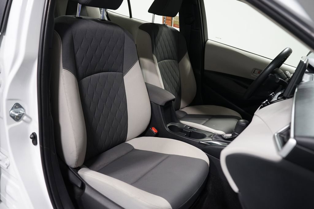 Certified 2023 Toyota Corolla LE image 25