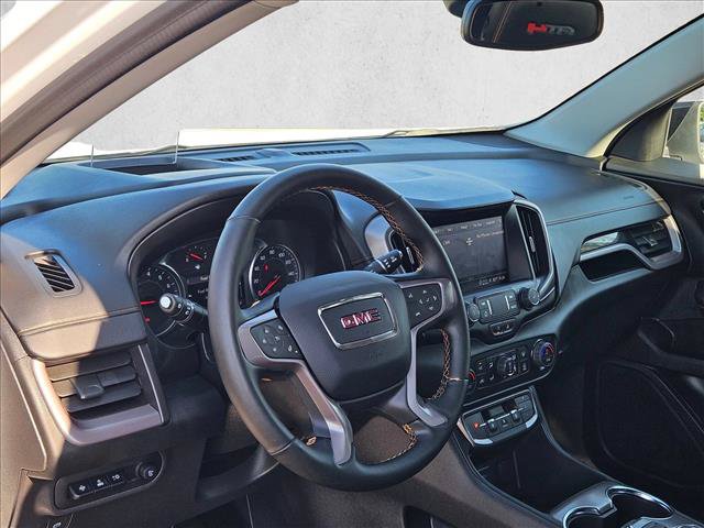Used 2024 GMC Terrain AT4 w/ Tech Package AWD/4WD image 10
