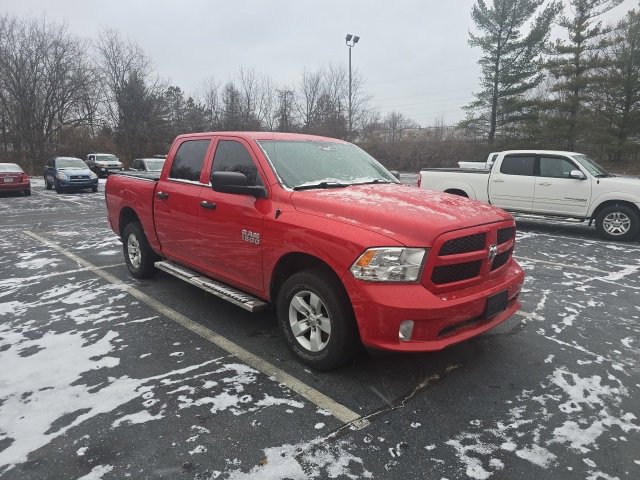 Used 2018 RAM 1500 Express image 2