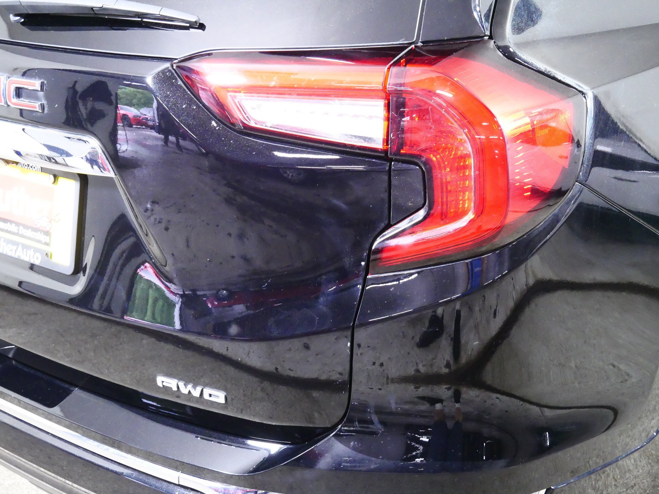 Used 2022 GMC Terrain Denali AWD/4WD image 17