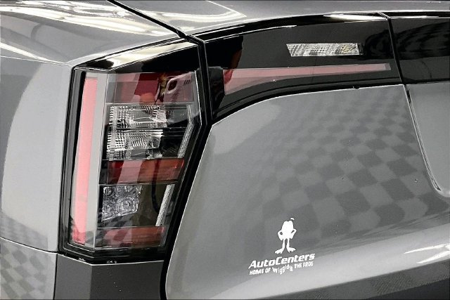 New 2026 Nissan Kicks SV w/ Cold Weather Package FWD image 21