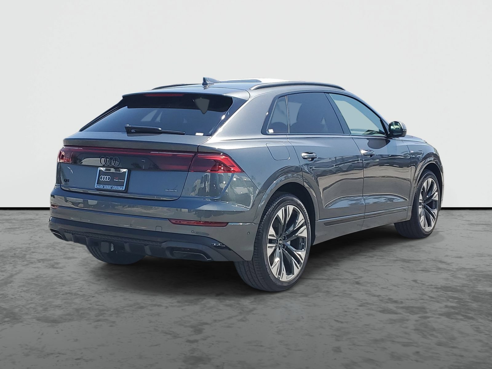 New 2026 Audi Q8 Premium Plus AWD/4WD image 4