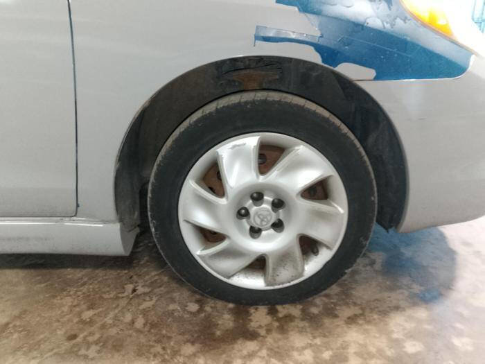 Used 2003 Toyota Matrix FWD image 14