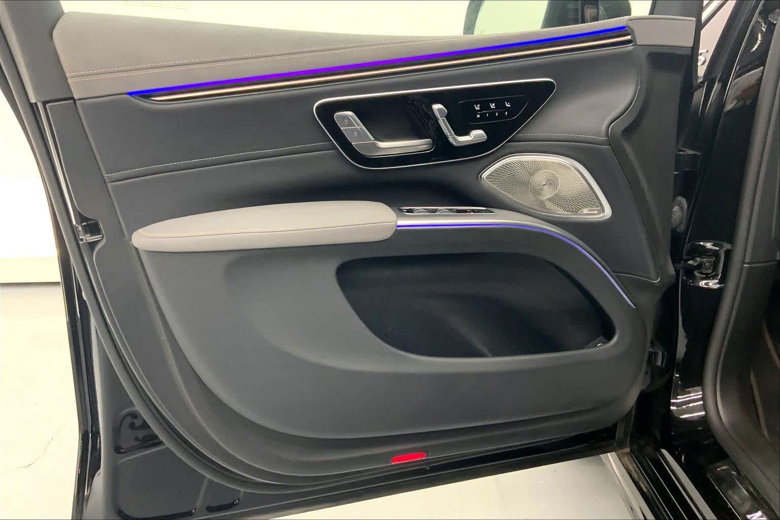 Certified 2023 Mercedes-Benz EQS 580 4MATIC SUV image 20