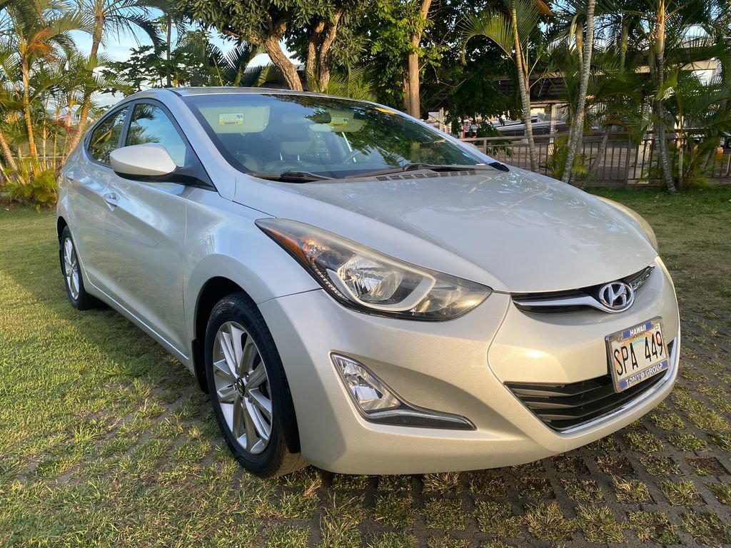 Used 2015 Hyundai Elantra SE w/ Option Group 02 FWD image 19