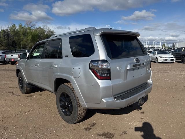 Used 2018 Toyota 4Runner SR5 image 3