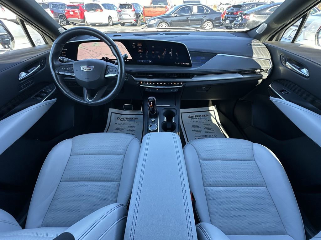 Used 2024 Cadillac XT4 Sport image 21