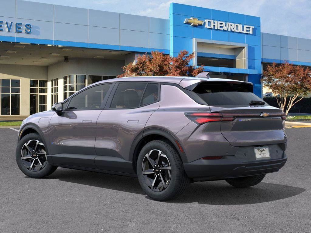 New 2026 Chevrolet Equinox EV LT image 3