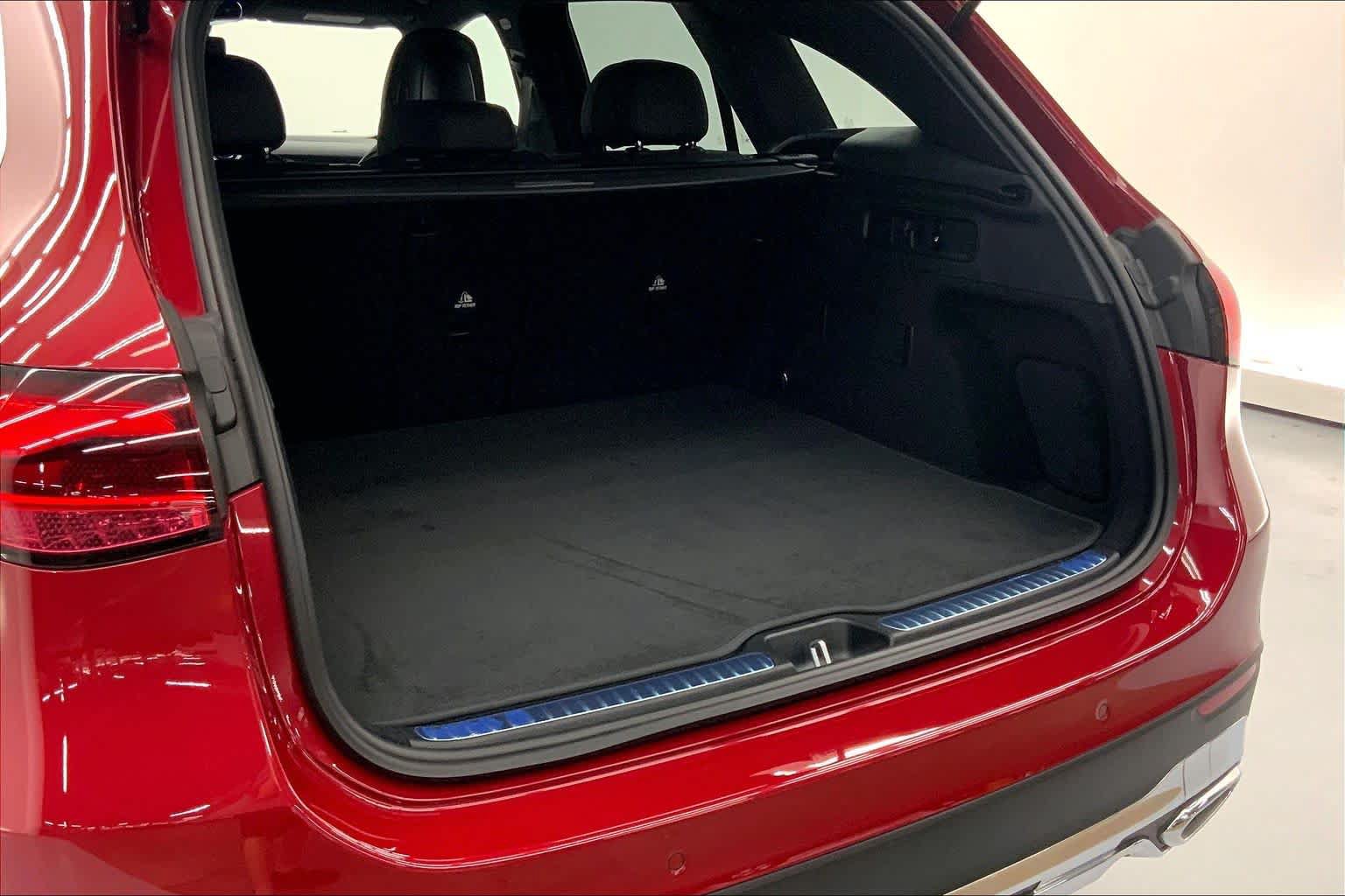 Used 2026 Mercedes-Benz GLC 300 image 15