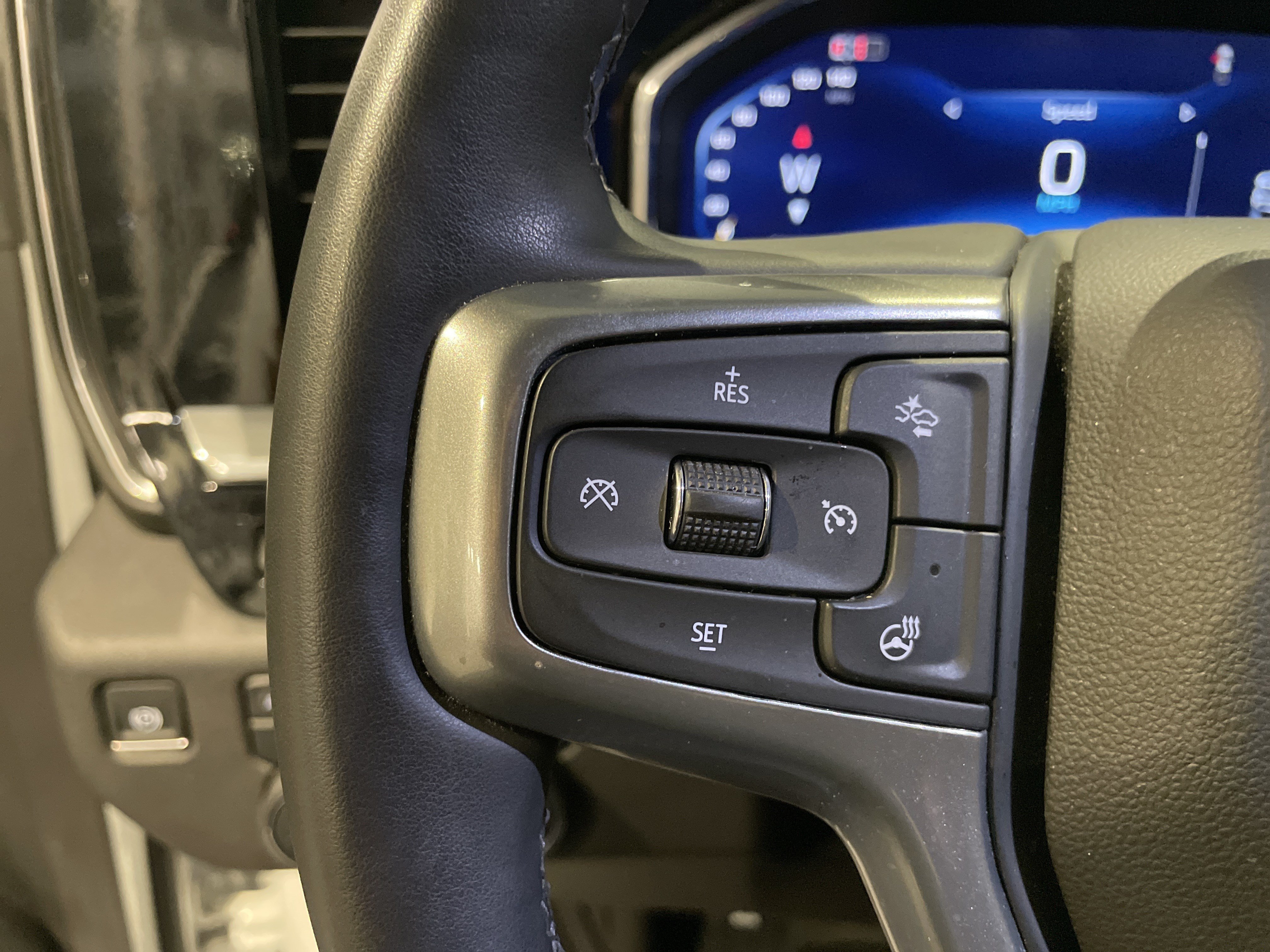 Used 2024 Chevrolet Silverado 2500 LTZ w/ LTZ Premium Package AWD/4WD image 21