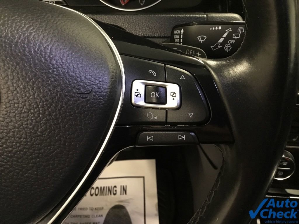 Used 2016 Volkswagen Golf SEL w/ Lighting Package (SEL) image 43