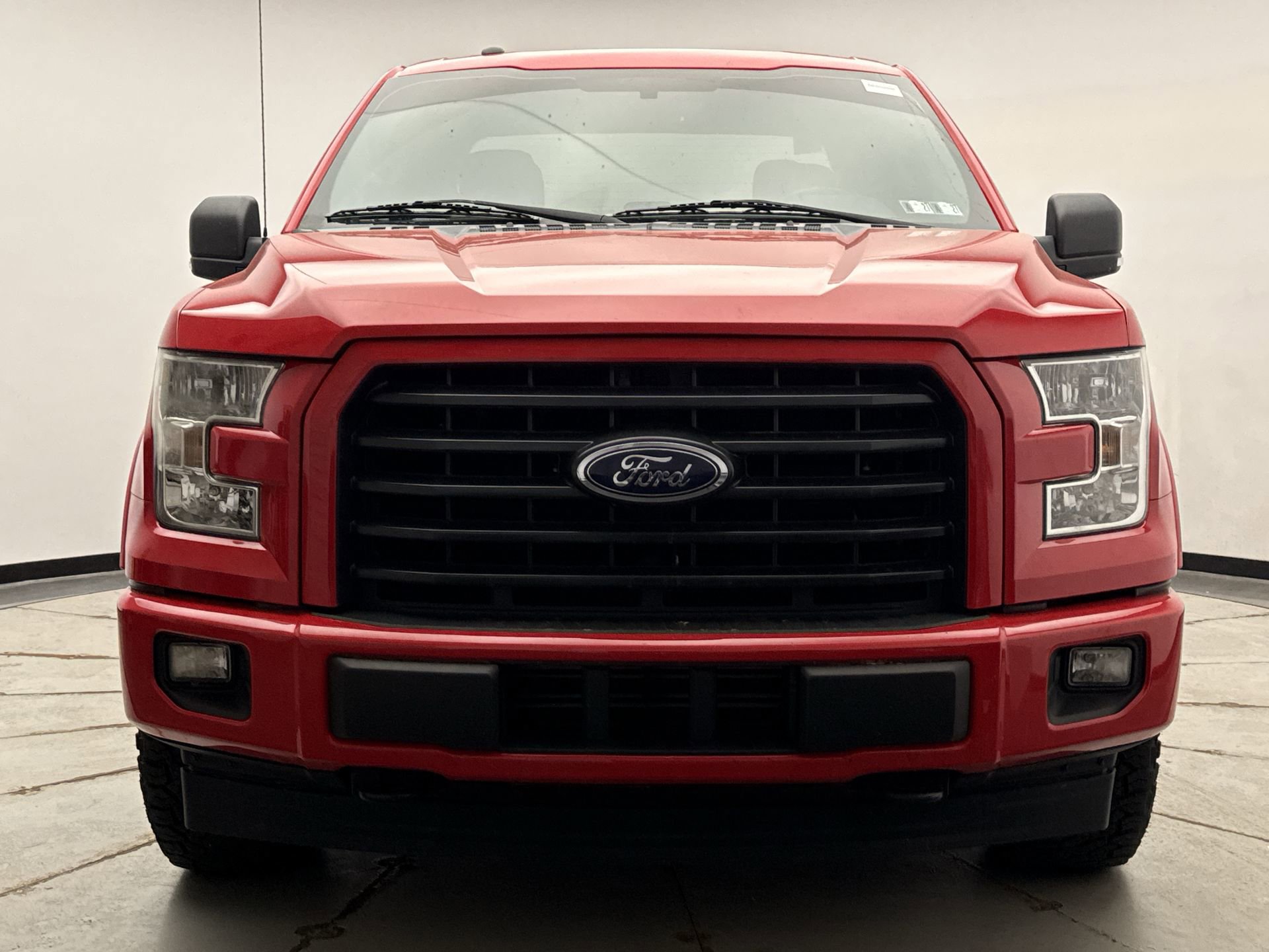 Used 2017 Ford F150 XLT w/ Equipment Group 301A Mid AWD/4WD image 8