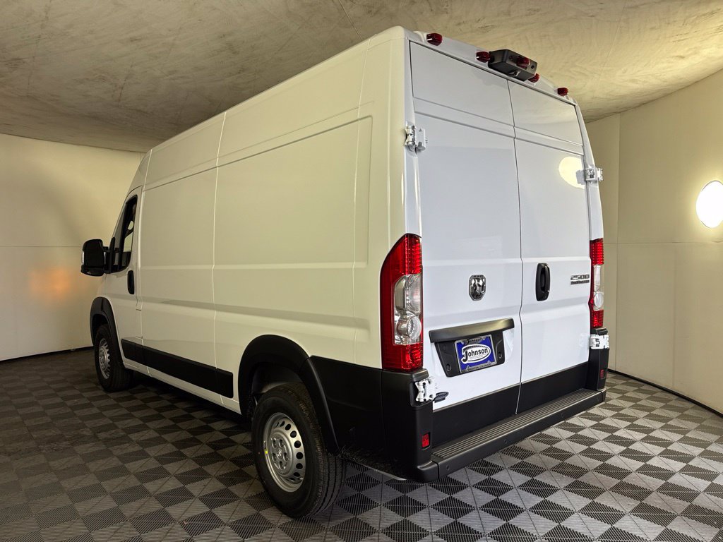 New 2027 RAM ProMaster 2500 FWD image 7
