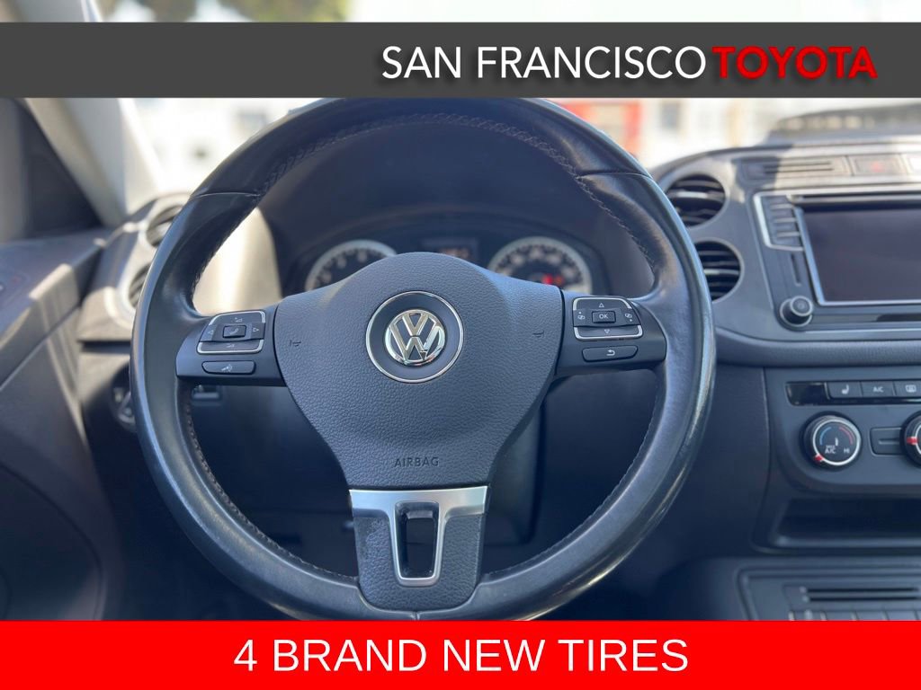 Used 2016 Volkswagen Tiguan SE AWD/4WD image 29