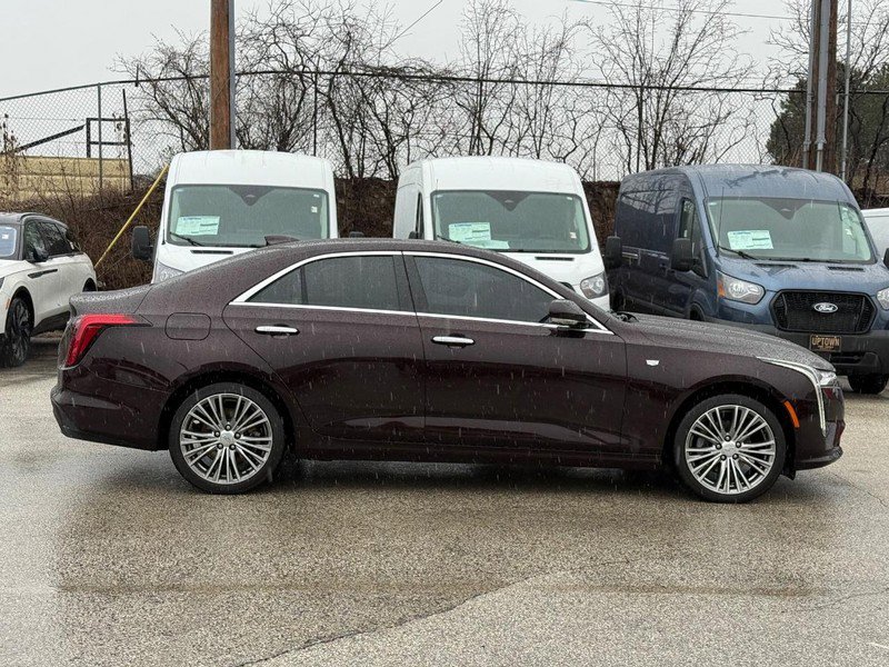 Used 2020 Cadillac CT4 Premium Luxury image 2