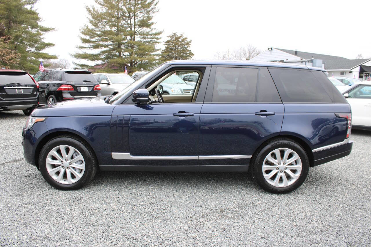 Used 2016 Land Rover Range Rover HSE image 10