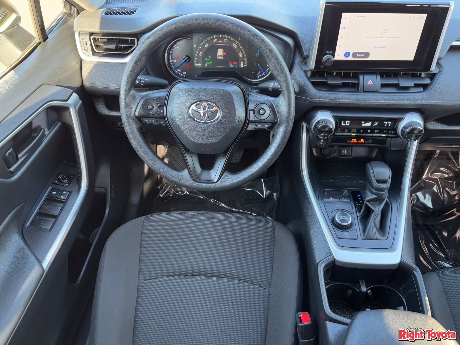 Certified 2025 Toyota RAV4 LE image 16