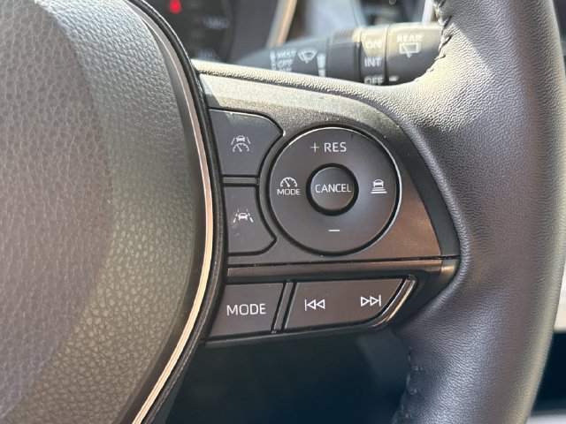 Certified 2025 Toyota Corolla SE FWD image 34