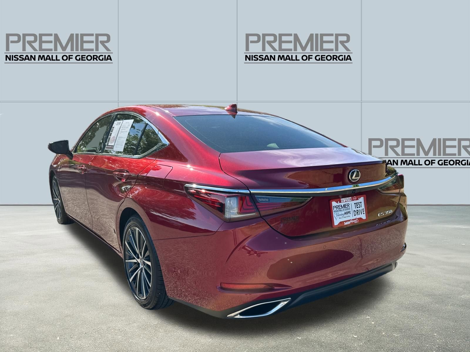 Used 2025 Lexus ES 350 w/ Premium Package image 7