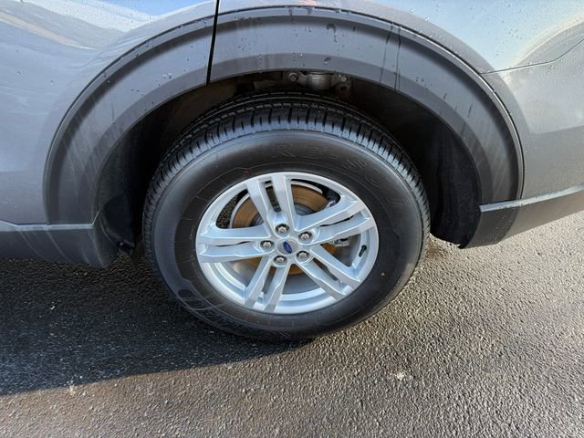 Used 2022 Ford Explorer XLT w/ Equipment Group 202A image 22