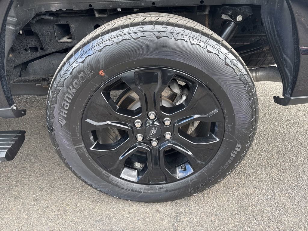 Used 2023 Ford F150 Lariat w/ Equipment Group 502A High image 9