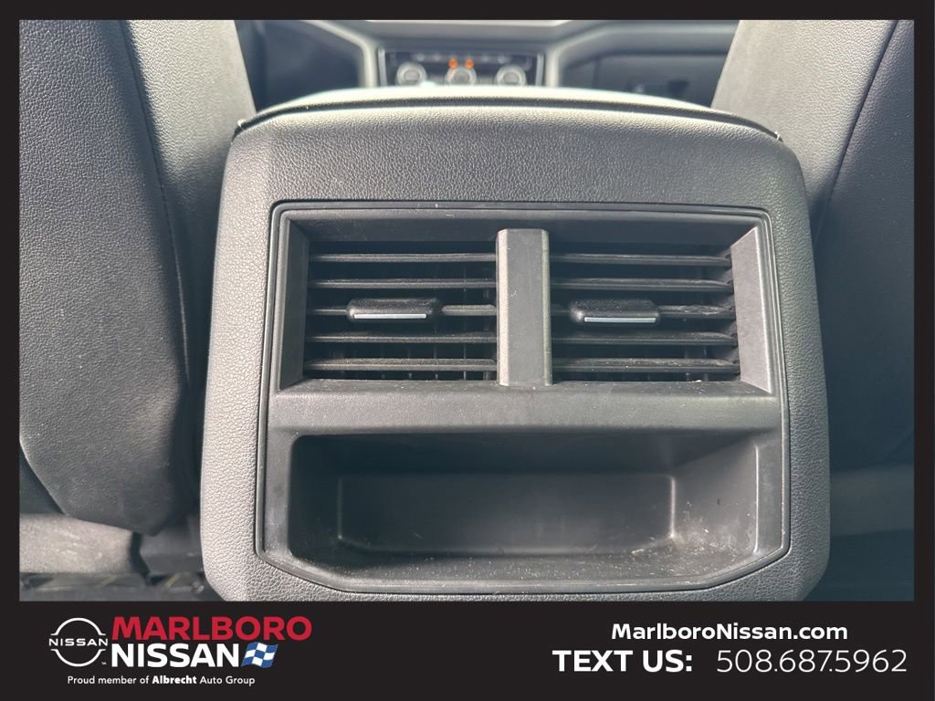 Used 2023 Volkswagen Atlas Cross Sport SE w/ Black Wheel Package image 19