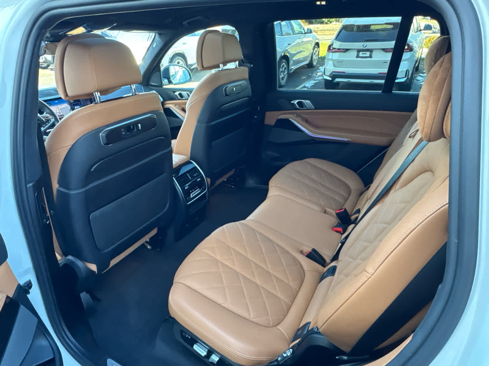 Certified 2023 BMW X7 xDrive40i w/ M Sport Package image 13