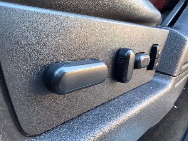 Used 2013 Ford F150 Limited image 15