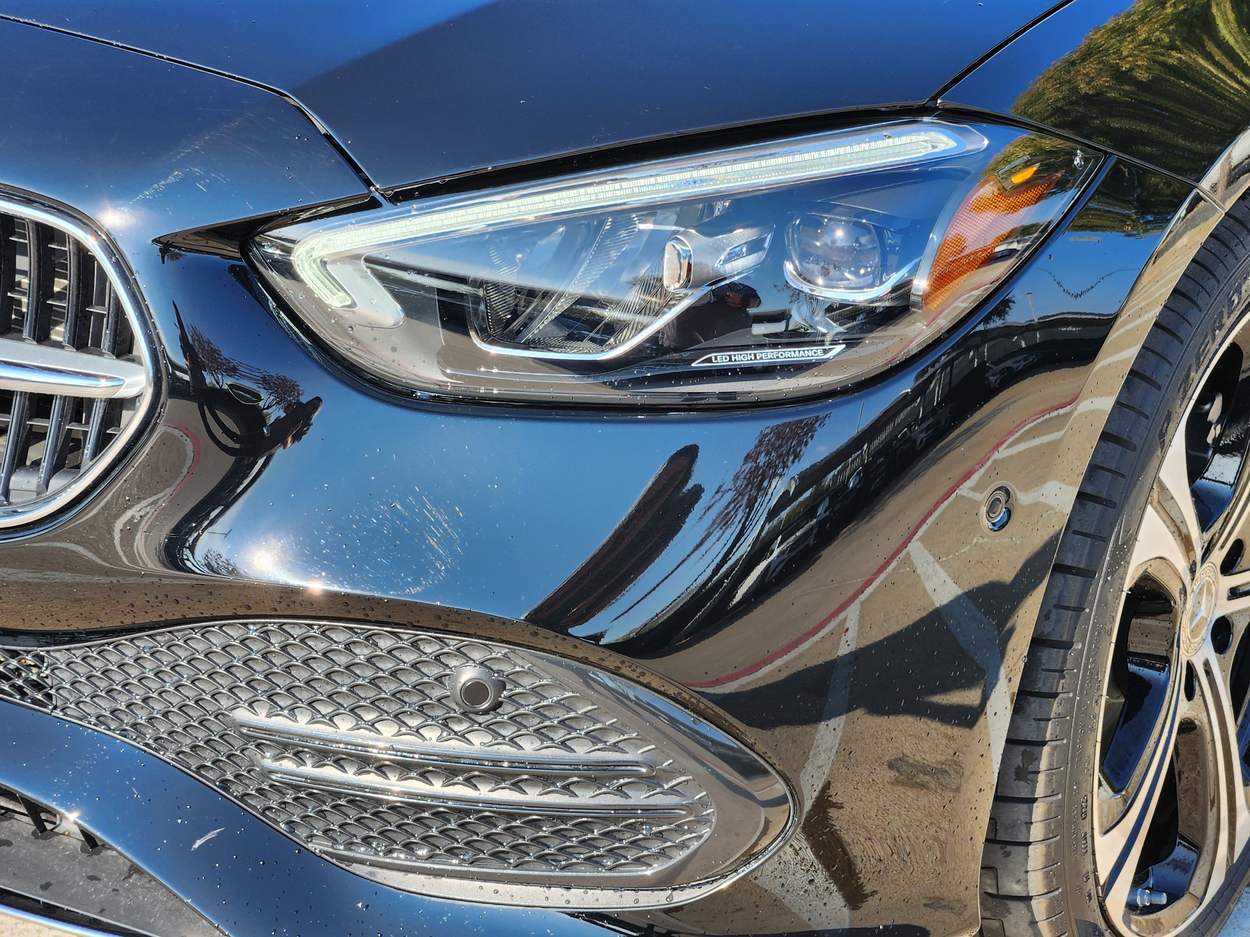 Used 2025 Mercedes-Benz C 300 Sedan image 9