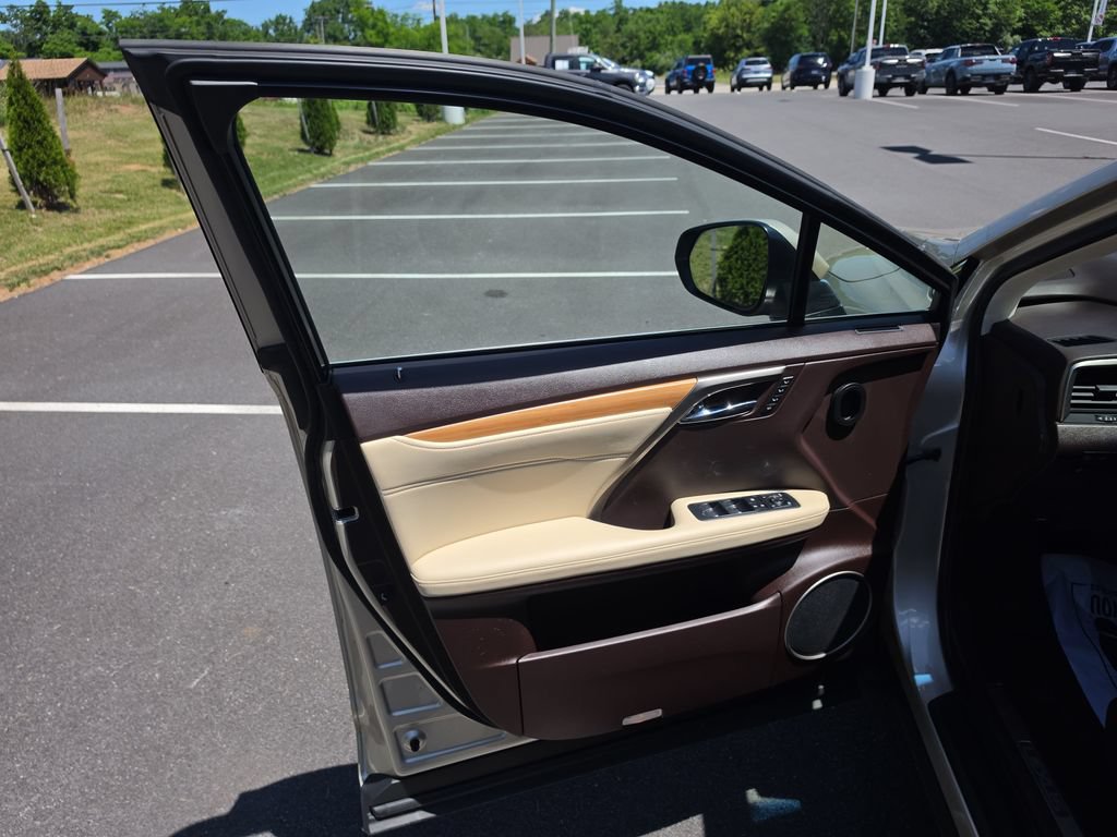 Used 2019 Lexus RX 350 AWD w/ Navigation Package image 15