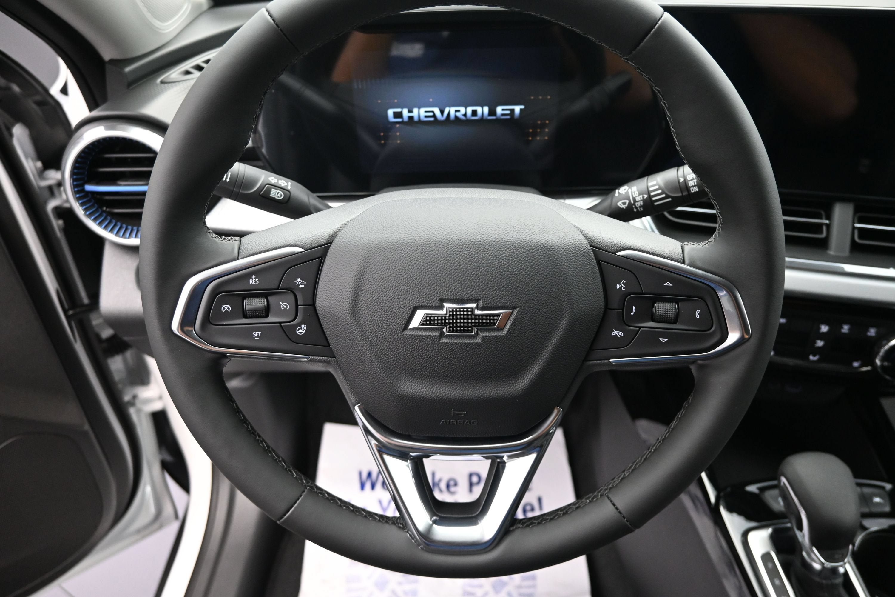 New 2026 Chevrolet Trax LT w/ Driver Confidence Package FWD image 12