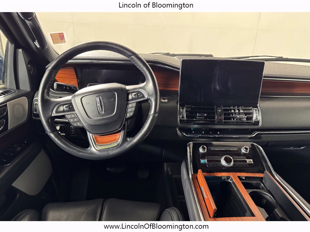 Certified 2023 Lincoln Navigator Reserve AWD/4WD image 17