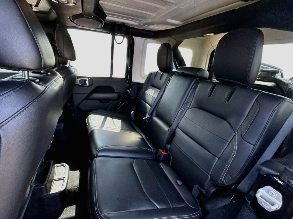Certified 2023 Jeep Wrangler Unlimited Sahara AWD/4WD image 24