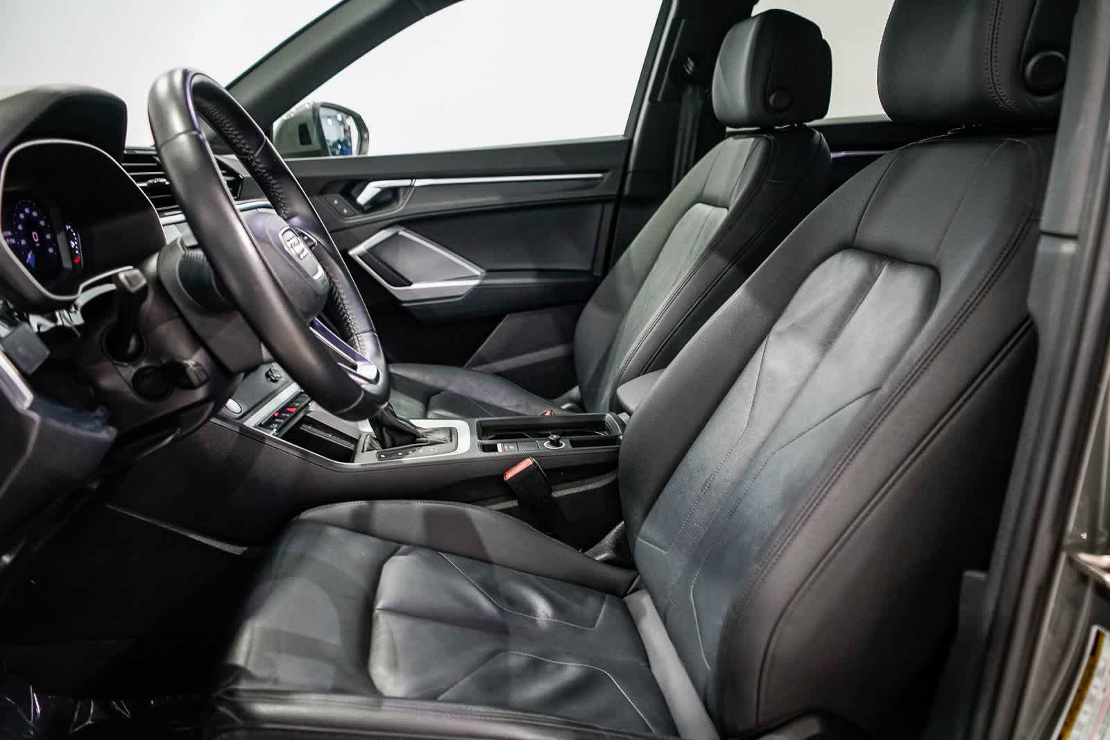 Used 2019 Audi Q3 2.0T Premium image 17