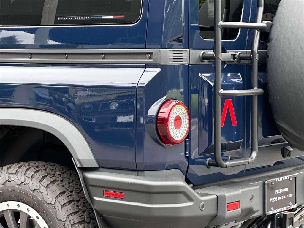 New 2025 INEOS Grenadier Fieldmaster Edition image 9