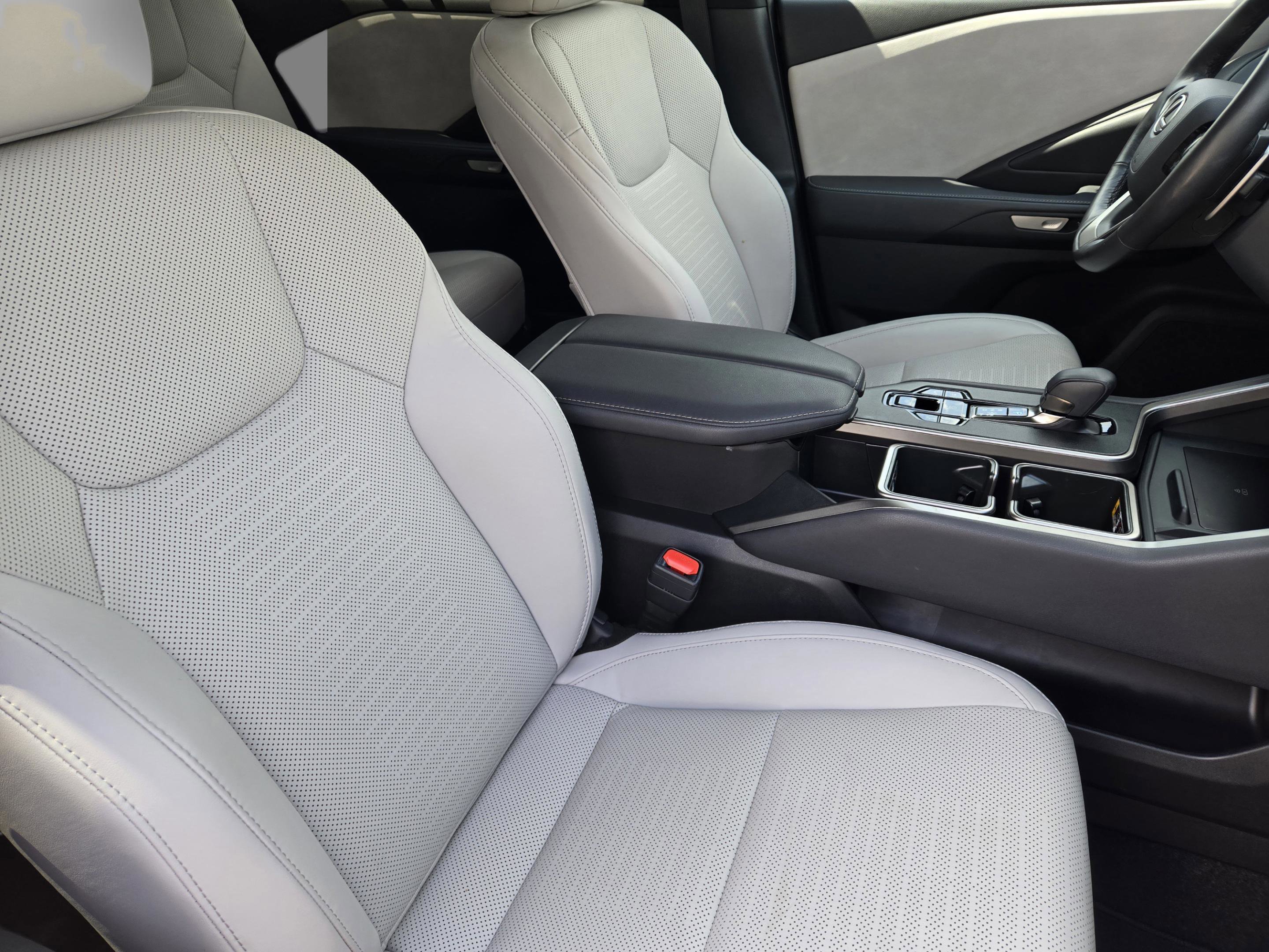 Used 2025 Lexus TX 350 AWD w/ Technology Package image 10