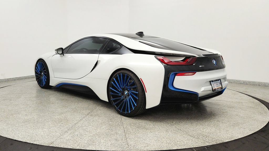 Used 2015 BMW i8 AWD/4WD image 9