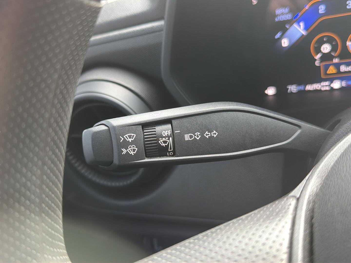 Used 2024 Chevrolet Colorado Trail Boss w/ Safety Package image 21