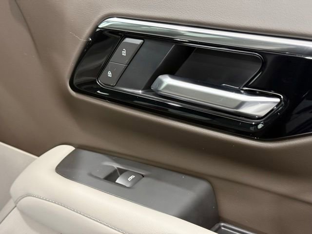 New 2026 Chevrolet Suburban LS w/ LPO, Dark Essentials Package image 24